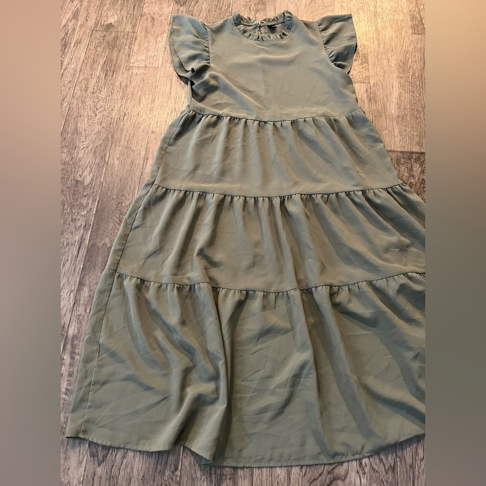 SHEIN Green Maxi Dress